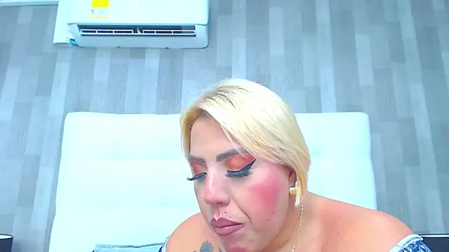 LeahMillerr online show from 04/14/26, 04:45