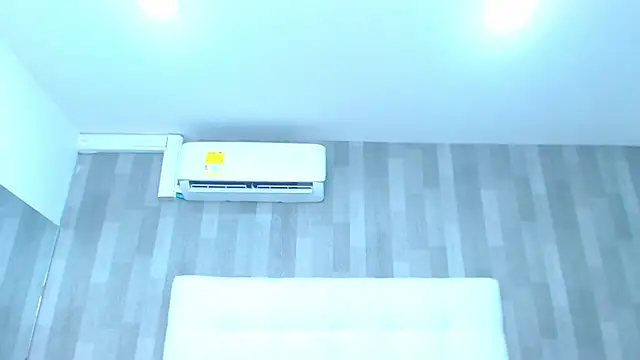 LeahMillerr online show from 02/12/26, 01:11