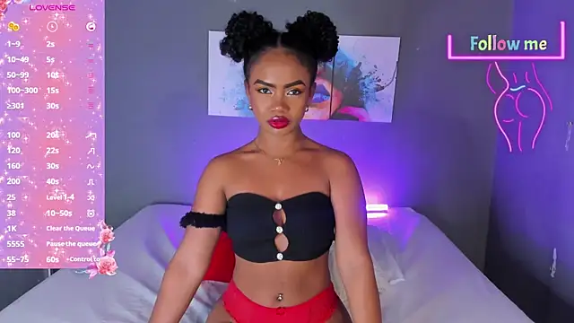 EmmaSmith06 online show from 03/08/25, 05:33