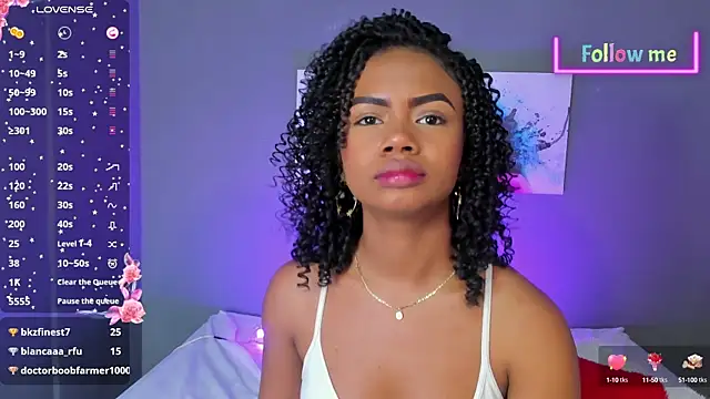 EmmaSmith06 online show from 03/13/25, 08:43