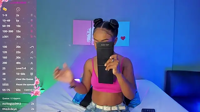 EmmaSmith06 online show from 10/27/25, 05:25