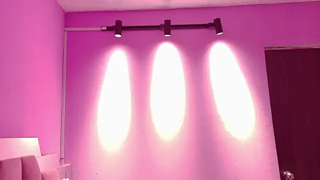 LoveQueen2 online show from 06/02/26, 11:43