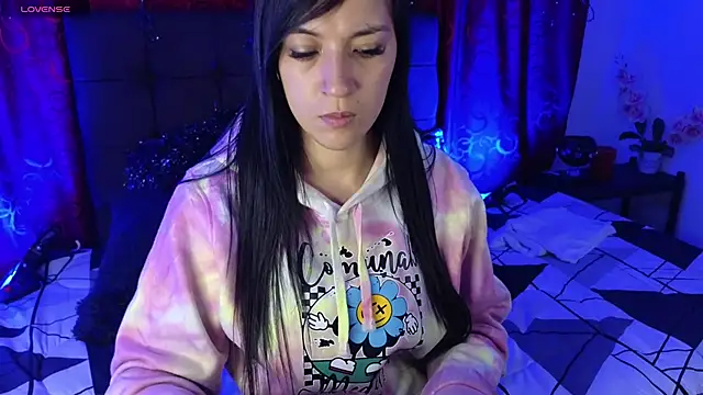 Snapshot of Majuu__ chatting on 11/05/25, 11:46 Majuu online show from 11/05/25, 11:46