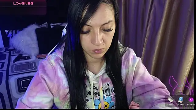 Snapshot of Majuu__ chatting on 02/12/26, 11:54 Majuu online show from 02/12/26, 11:54