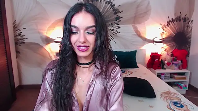 KatherineBisou online show from 12/03/25, 08:52