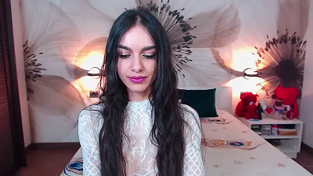 KatherineBisou online show from 02/13/26, 08:42