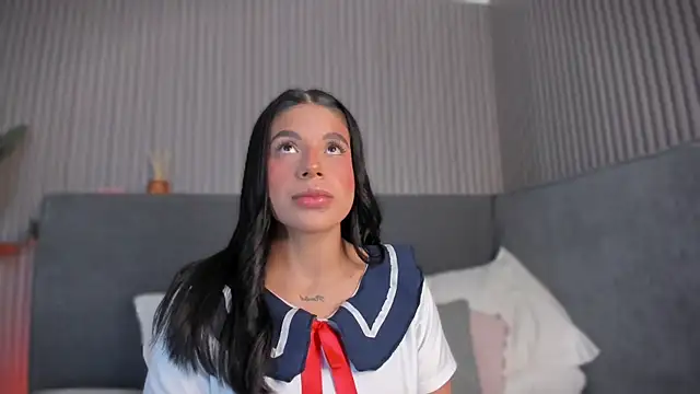 Snapshot of emelie_89 chatting on 06/10/26, 12:39 emelie 89 online show from 06/10/26, 12:39