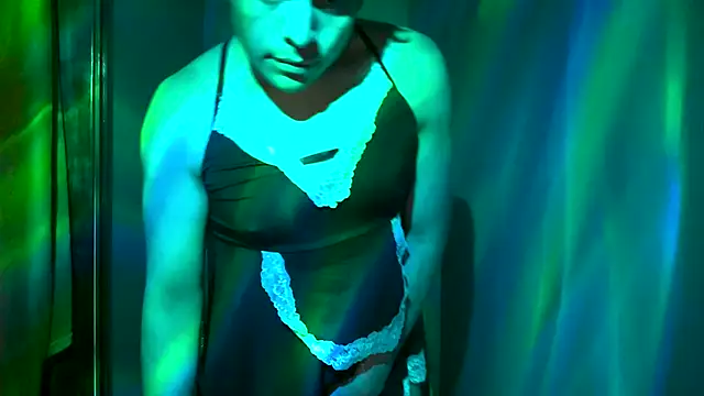 Snapshot of CloudyBoy_Toy chatting on 02/25/25, 05:51 CloudyBoy Toy online show from 02/25/25, 05:51