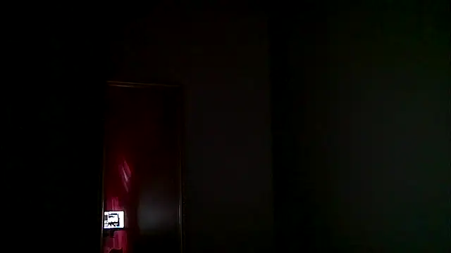 Snapshot of CloudyBoy_Toy chatting on 02/17/25, 09:00 CloudyBoy Toy online show from 02/17/25, 09:00