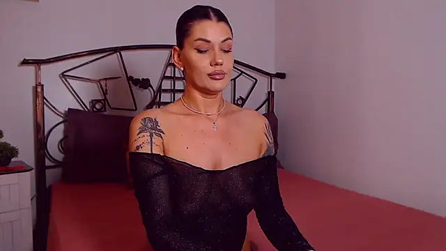 YvonneEverlee online show from 06/02/26, 06:52