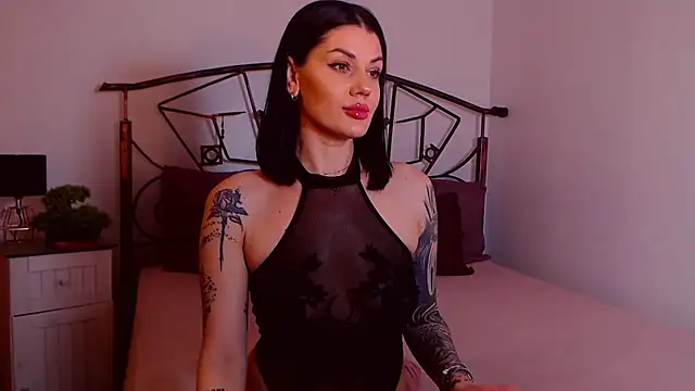 YvonneEverlee online show from 01/09/26, 08:38