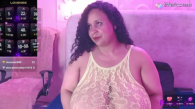 Snapshot of Danielaa_a chatting on 02/11/26, 12:54 Danielaa a online show from 02/11/26, 12:54