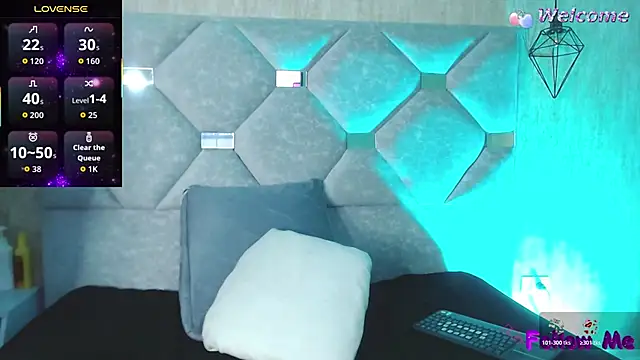 Snapshot of Danielaa_a chatting on 03/14/26, 11:33 Danielaa a online show from 03/14/26, 11:33