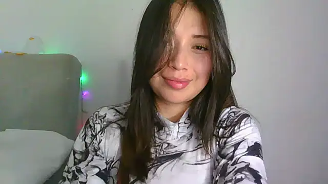 katherodriguezx online show from 04/23/26, 10:11