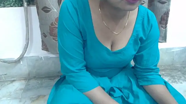 wildbabes online show from 05/19/26, 06:04