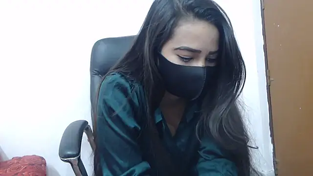 Snapshot of wildbabes chatting on 01/17/25, 05:51 wildbabes online show from 01/17/25, 05:51