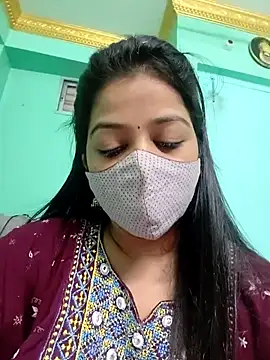 Snapshot of Monalisa_Singh chatting on 09/21/25, 11:15 Monalisa Singh online show from 09/21/25, 11:15