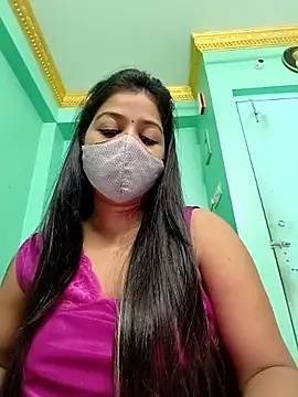 Snapshot of Monalisa_Singh chatting on 10/01/25, 06:01 Monalisa Singh online show from 10/01/25, 06:01