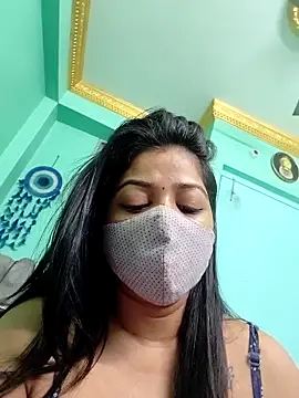 Snapshot of Monalisa_Singh chatting on 12/02/25, 06:31 Monalisa Singh online show from 12/02/25, 06:31