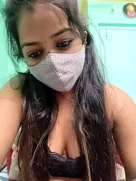 Snapshot of Monalisa_Singh chatting on 03/06/25, 05:33 Monalisa Singh online show from 03/06/25, 05:33