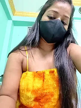 Snapshot of Monalisa_Singh chatting on 11/05/25, 06:44 Monalisa Singh online show from 11/05/25, 06:44