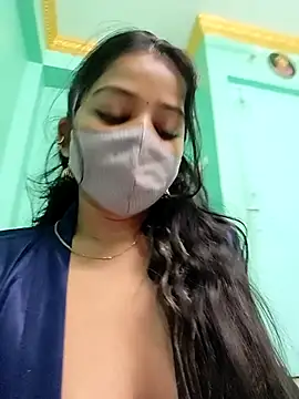Snapshot of Monalisa_Singh chatting on 02/21/25, 05:42 Monalisa Singh online show from 02/21/25, 05:42