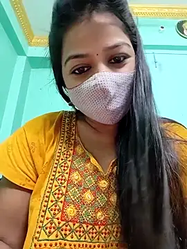 Snapshot of Monalisa_Singh chatting on 10/06/25, 06:19 Monalisa Singh online show from 10/06/25, 06:19