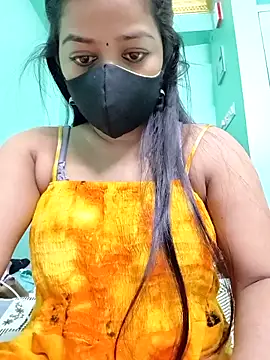 Snapshot of Monalisa_Singh chatting on 11/15/25, 05:39 Monalisa Singh online show from 11/15/25, 05:39