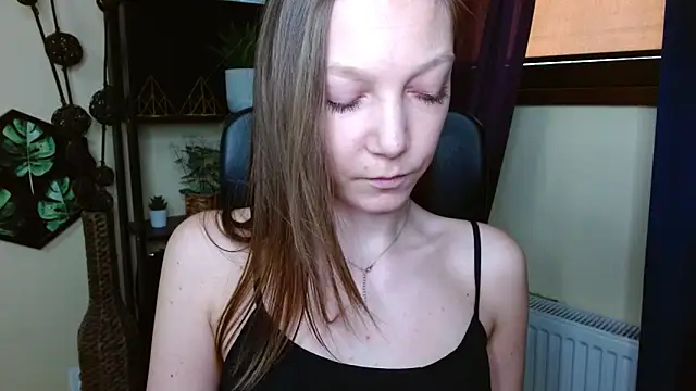 EmillyPlay online show from 03/26/26, 06:33