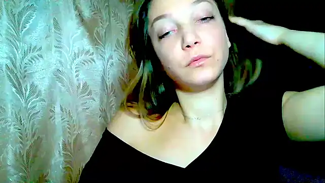 EmillyPlay online show from 11/27/25, 06:47