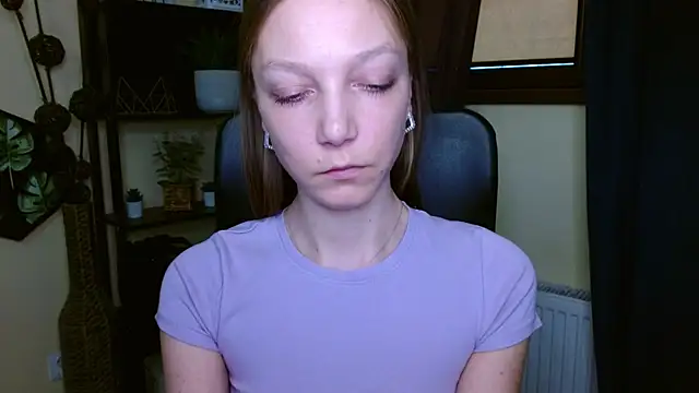 EmillyPlay online show from 02/26/26, 12:16