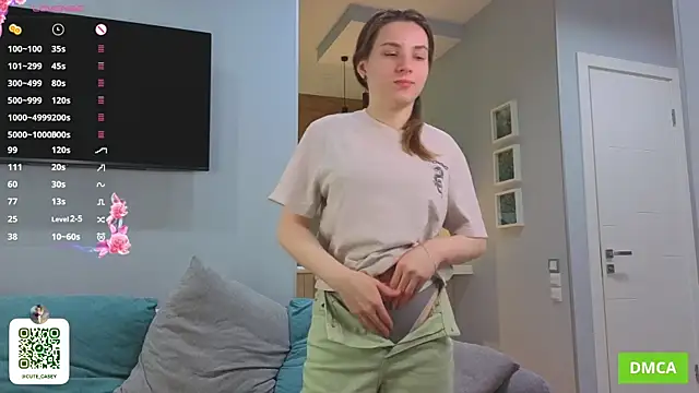 Snapshot of DonnaBurkee chatting on 09/16/25, 04:13 DonnaBurkee online show from 09/16/25, 04:13