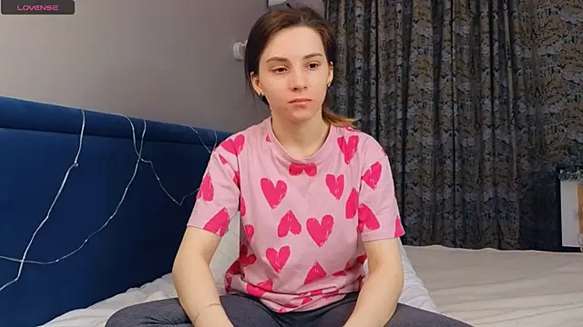 Snapshot of DonnaBurkee chatting on 03/10/25, 04:14 DonnaBurkee online show from 03/10/25, 04:14