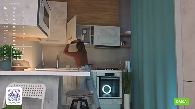 DonnaBurkee online show from 03/05/26, 04:09