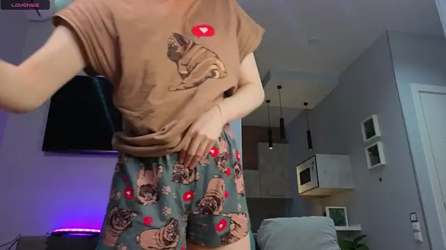 DonnaBurkee online show from 02/19/26, 04:09