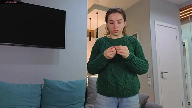 Snapshot of DonnaBurkee chatting on 10/26/25, 04:13 DonnaBurkee online show from 10/26/25, 04:13