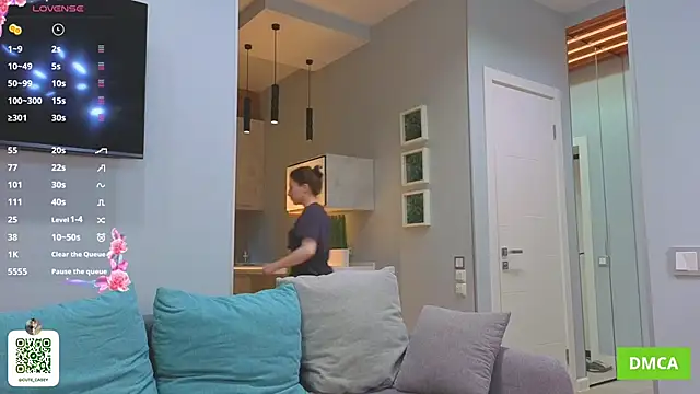 Snapshot of DonnaBurkee chatting on 10/30/25, 05:06 DonnaBurkee online show from 10/30/25, 05:06