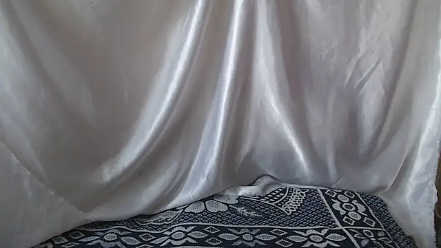 Burberrry  online show from 05/26/26, 05:22