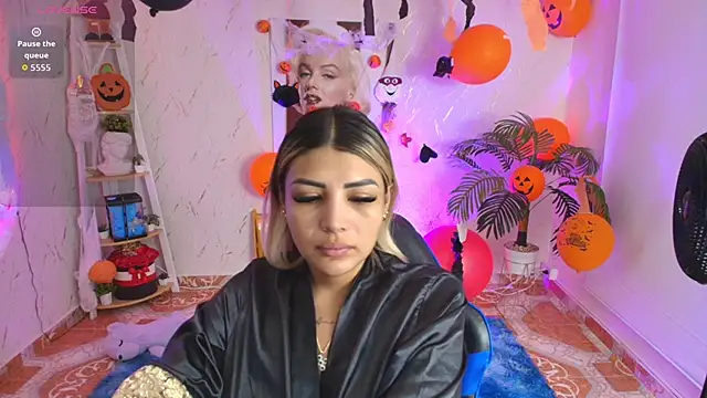 SALOOMEE   online show from 10/25/25, 11:31