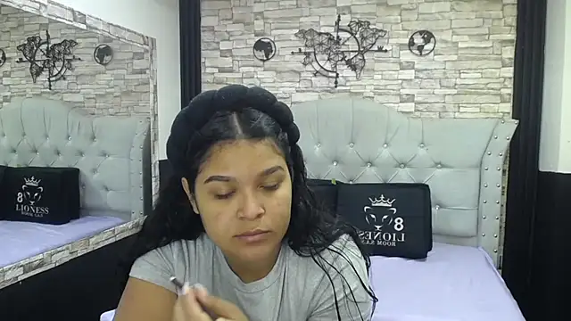 Snapshot of sia_cavad chatting on 10/16/25, 12:46 sia cavad online show from 10/16/25, 12:46