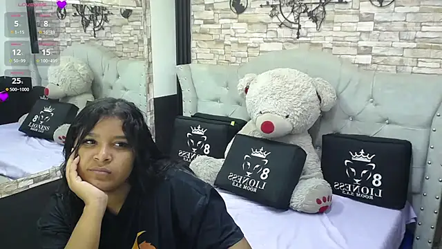 Snapshot of sia_cavad chatting on 03/03/25, 12:28 sia cavad online show from 03/03/25, 12:28