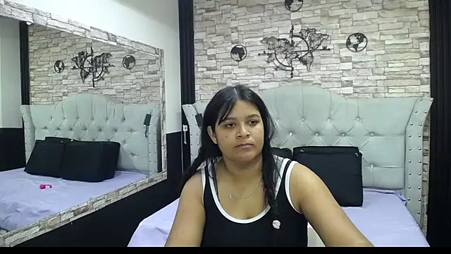Snapshot of sia_cavad chatting on 09/18/25, 01:03 sia cavad online show from 09/18/25, 01:03