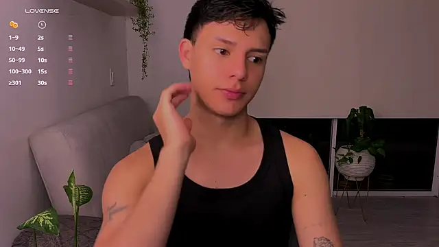 Alexxblue online show from 10/24/25, 05:39