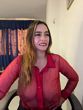 Snapshot of Alessandra_Schmoll chatting on 06/19/26, 03:18 Alessandra Schmoll online show from 06/19/26, 03:18