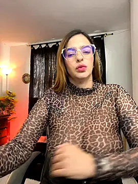 Alessandra Schmoll online show from 12/01/25, 01:34