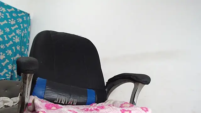 Snapshot of jarley_joker3 chatting on 01/17/25, 09:28 jarley joker3 online show from 01/17/25, 09:28