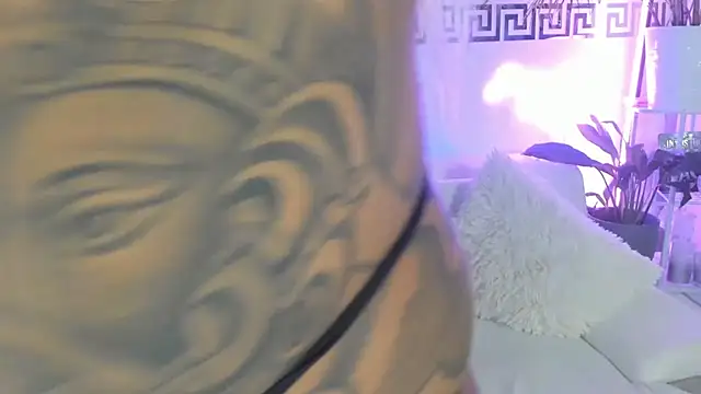 CocoSkyy online show from 01/08/25, 03:28