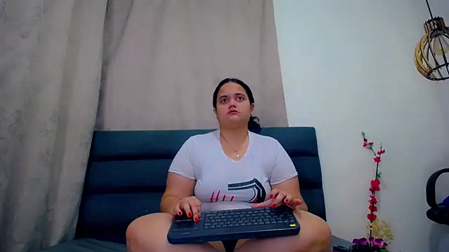 brunnette hot online show from 03/09/26, 10:30