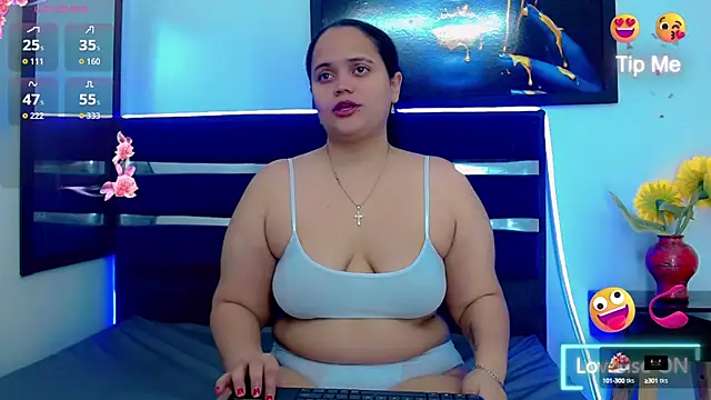 brunnette hot online show from 09/26/25, 10:33