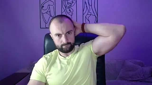 Snapshot of brindlefly6969 chatting on 12/03/25, 11:53 brindlefly6969 online show from 12/03/25, 11:53